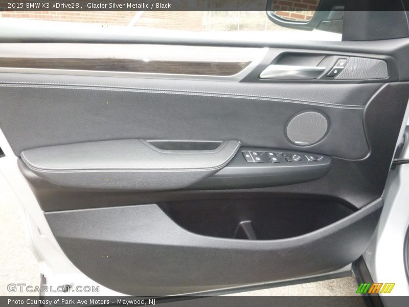 Glacier Silver Metallic / Black 2015 BMW X3 xDrive28i