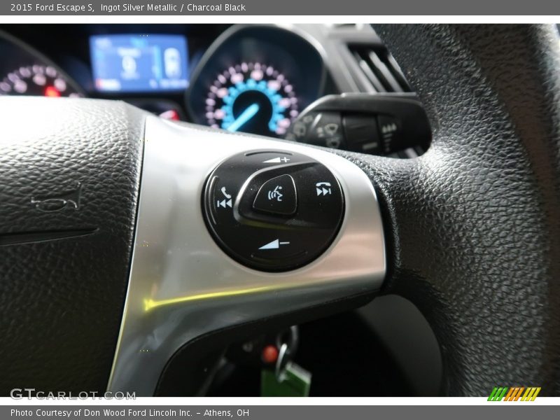 Ingot Silver Metallic / Charcoal Black 2015 Ford Escape S