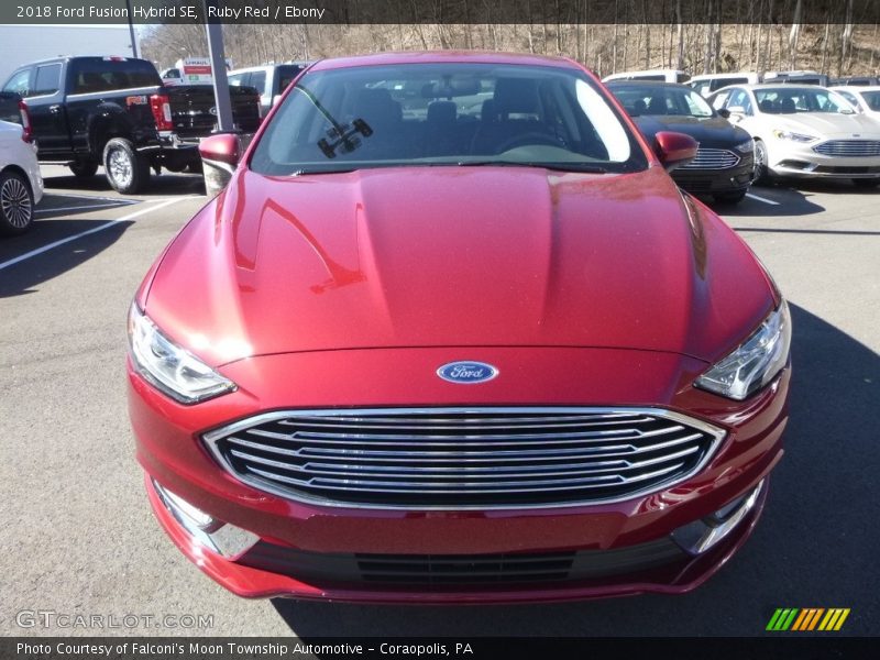 Ruby Red / Ebony 2018 Ford Fusion Hybrid SE