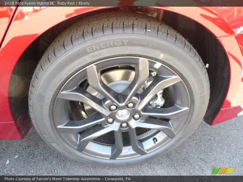 Ruby Red / Ebony 2018 Ford Fusion Hybrid SE