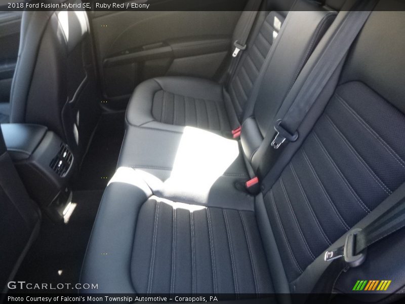 Ruby Red / Ebony 2018 Ford Fusion Hybrid SE