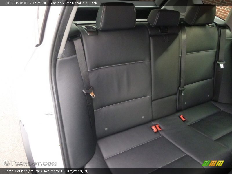 Glacier Silver Metallic / Black 2015 BMW X3 xDrive28i