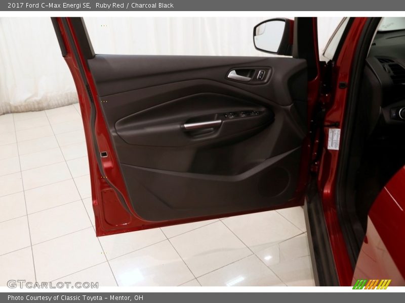Ruby Red / Charcoal Black 2017 Ford C-Max Energi SE