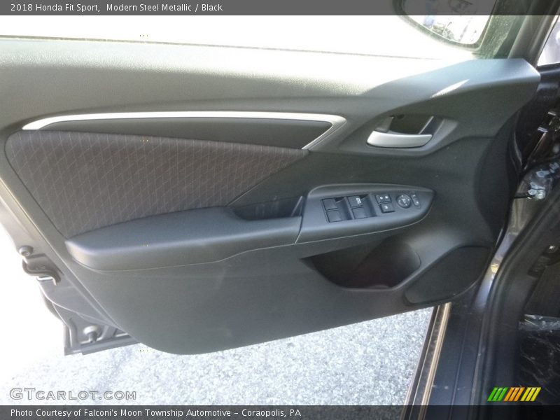 Modern Steel Metallic / Black 2018 Honda Fit Sport