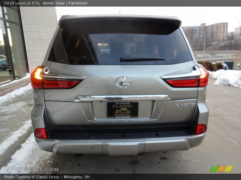 Atomic Silver / Parchment 2018 Lexus LX 570