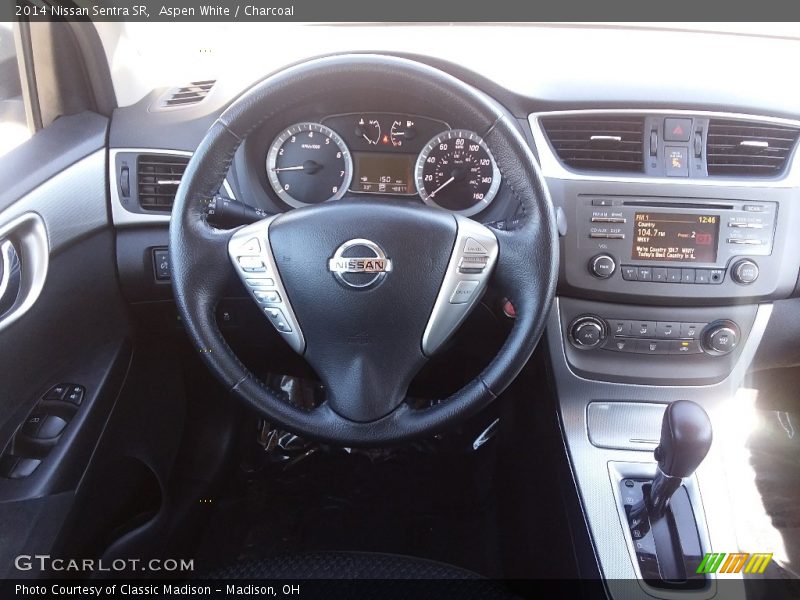 Aspen White / Charcoal 2014 Nissan Sentra SR