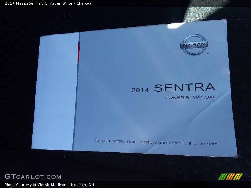 Aspen White / Charcoal 2014 Nissan Sentra SR