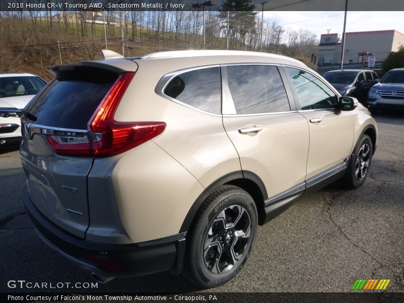 Sandstorm Metallic / Ivory 2018 Honda CR-V Touring AWD
