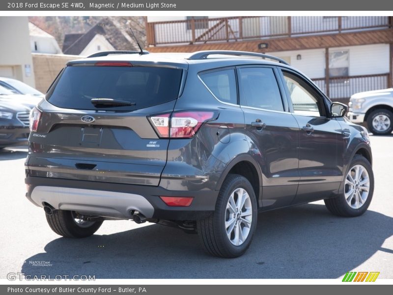Magnetic / Medium Light Stone 2018 Ford Escape SE 4WD
