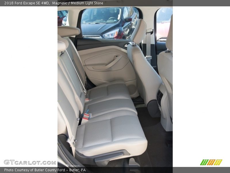 Magnetic / Medium Light Stone 2018 Ford Escape SE 4WD