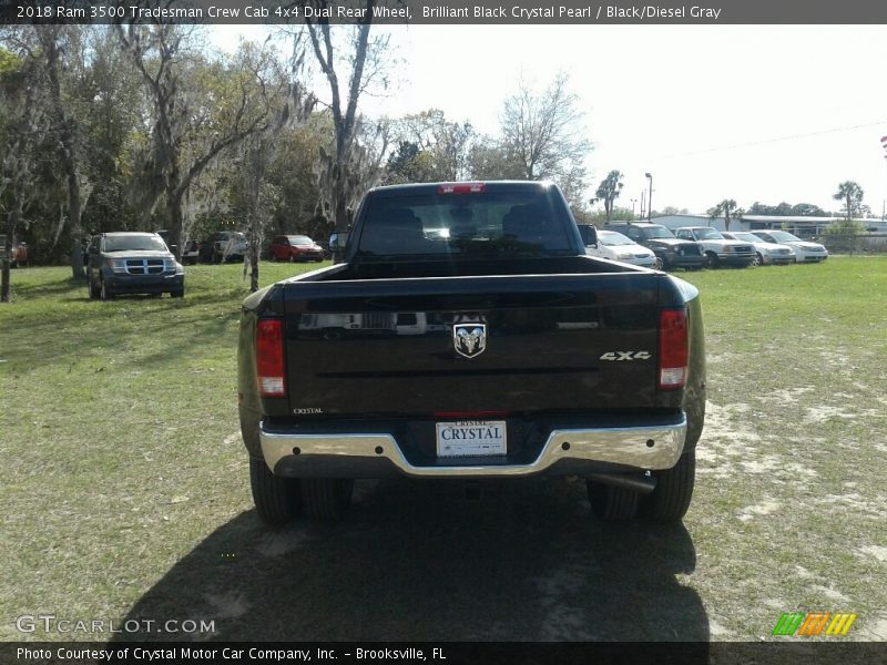 Brilliant Black Crystal Pearl / Black/Diesel Gray 2018 Ram 3500 Tradesman Crew Cab 4x4 Dual Rear Wheel