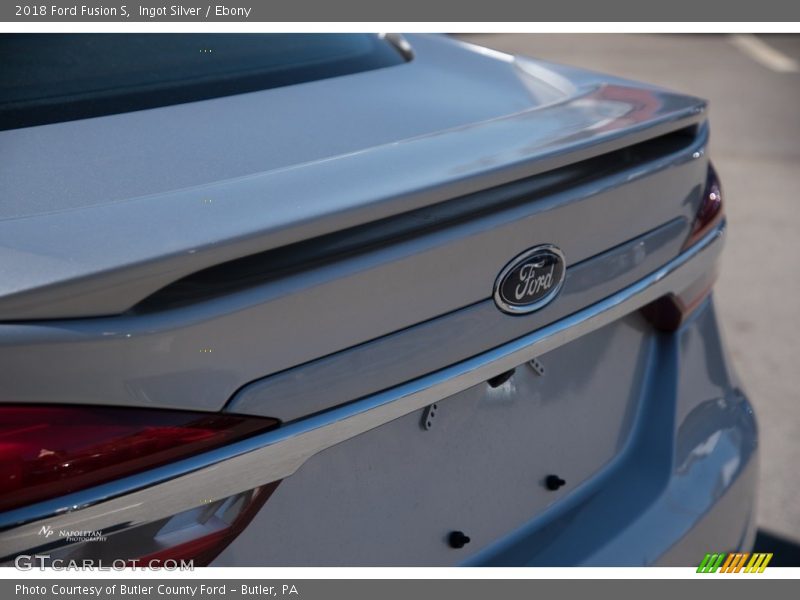 Ingot Silver / Ebony 2018 Ford Fusion S