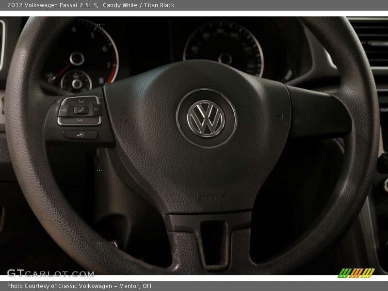 Candy White / Titan Black 2012 Volkswagen Passat 2.5L S