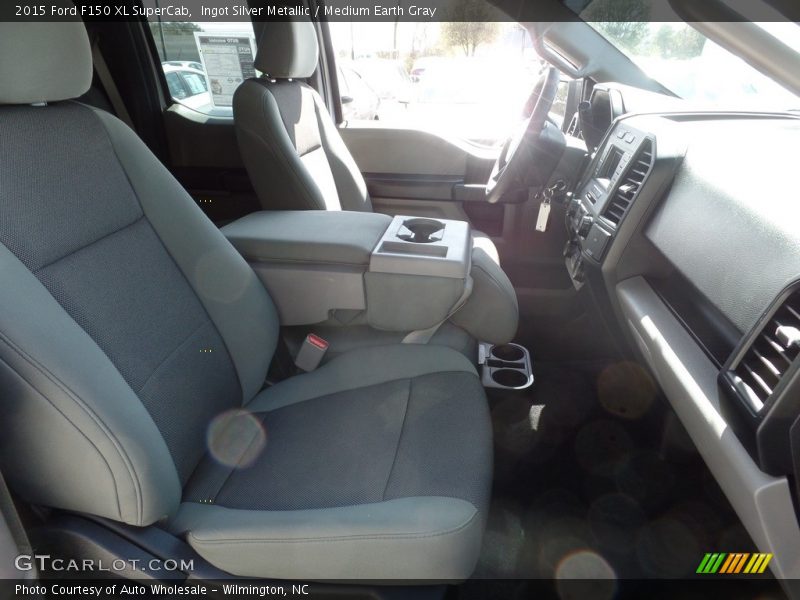 Ingot Silver Metallic / Medium Earth Gray 2015 Ford F150 XL SuperCab