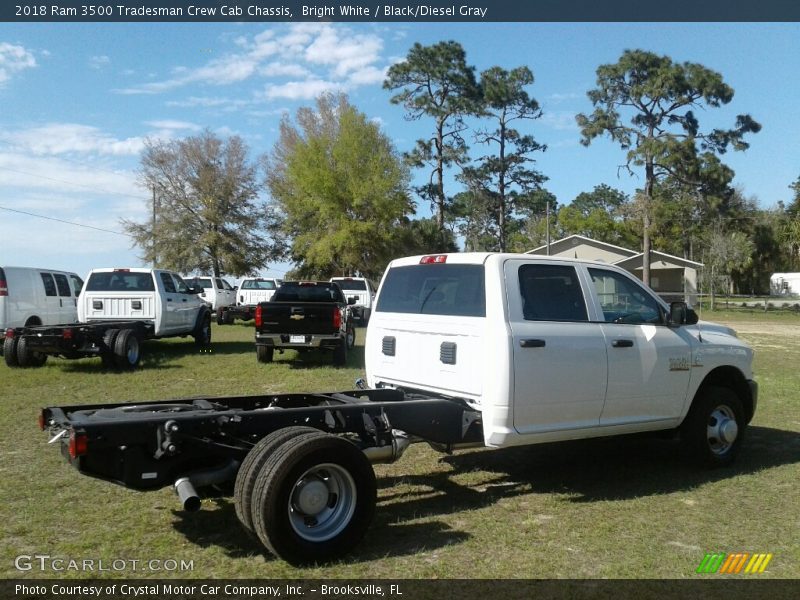 Bright White / Black/Diesel Gray 2018 Ram 3500 Tradesman Crew Cab Chassis