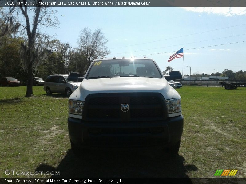 Bright White / Black/Diesel Gray 2018 Ram 3500 Tradesman Crew Cab Chassis
