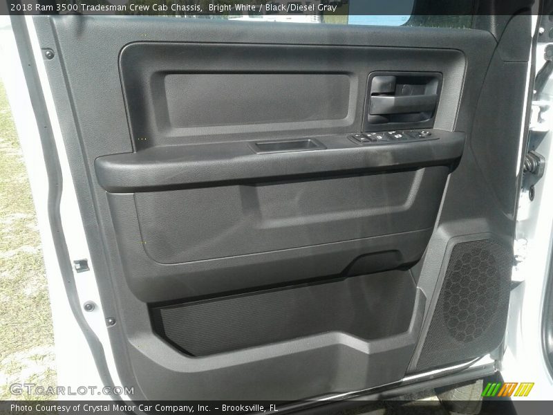 Bright White / Black/Diesel Gray 2018 Ram 3500 Tradesman Crew Cab Chassis