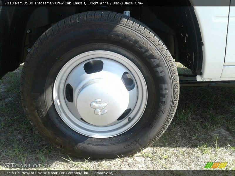Bright White / Black/Diesel Gray 2018 Ram 3500 Tradesman Crew Cab Chassis