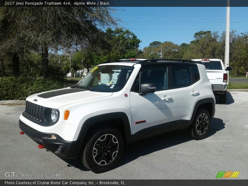 Alpine White / Black 2017 Jeep Renegade Trailhawk 4x4
