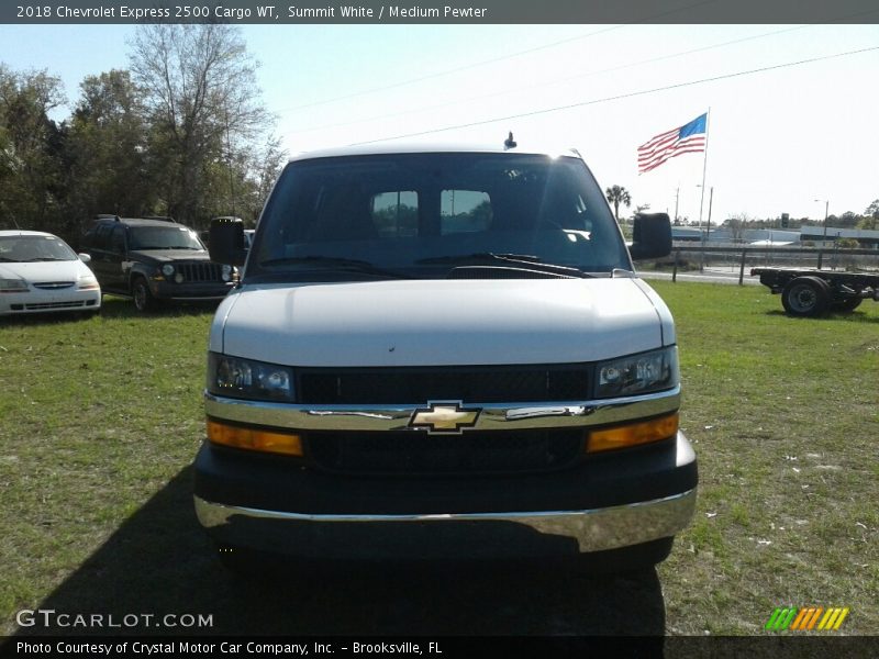Summit White / Medium Pewter 2018 Chevrolet Express 2500 Cargo WT