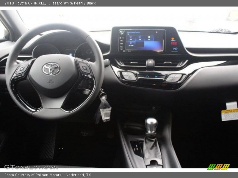 Blizzard White Pearl / Black 2018 Toyota C-HR XLE