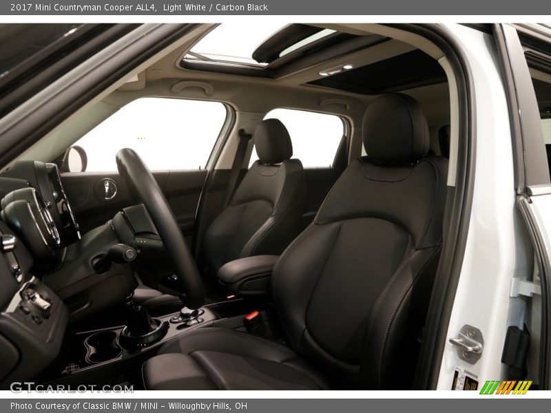 Light White / Carbon Black 2017 Mini Countryman Cooper ALL4