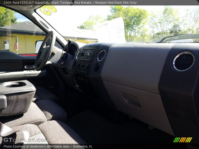 Dark Toreador Red Metallic / Medium Flint/Dark Flint Grey 2005 Ford F150 XLT SuperCab