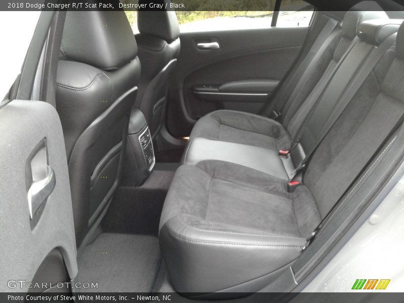 Destroyer Gray / Black 2018 Dodge Charger R/T Scat Pack