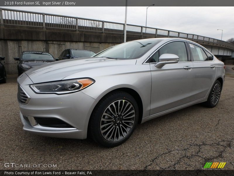 Ingot Silver / Ebony 2018 Ford Fusion SE