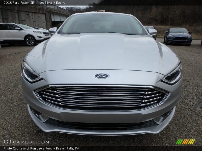 Ingot Silver / Ebony 2018 Ford Fusion SE