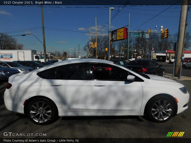 Bright White / Black 2015 Chrysler 200 S