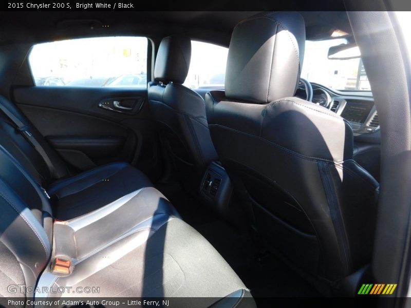 Bright White / Black 2015 Chrysler 200 S