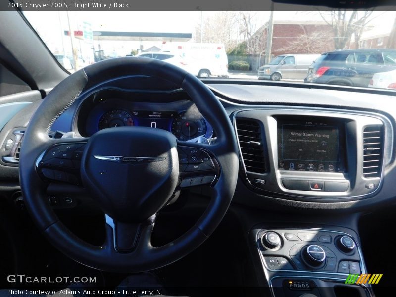 Bright White / Black 2015 Chrysler 200 S