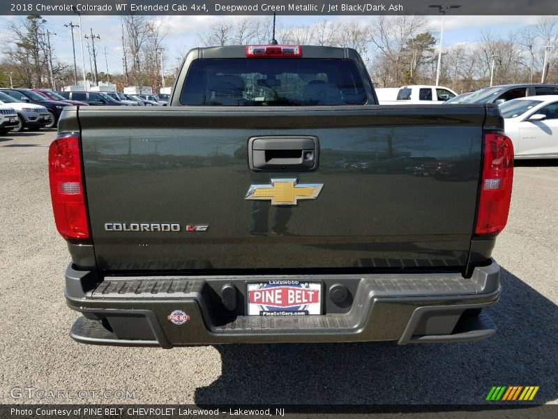 Deepwood Green Metallic / Jet Black/Dark Ash 2018 Chevrolet Colorado WT Extended Cab 4x4