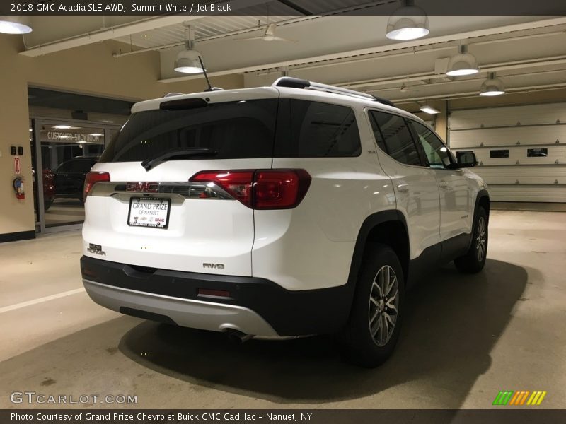 Summit White / Jet Black 2018 GMC Acadia SLE AWD
