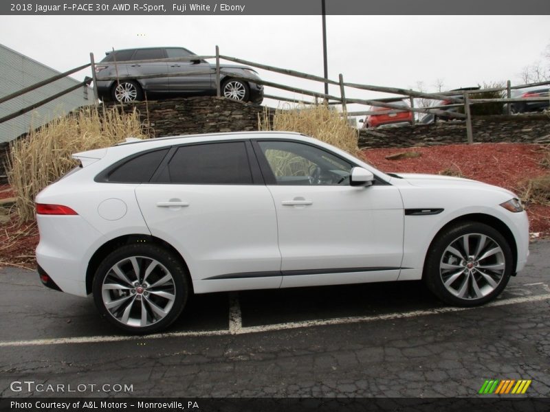 Fuji White / Ebony 2018 Jaguar F-PACE 30t AWD R-Sport