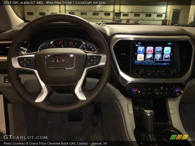 White Frost Tricoat / Cocoa/Light Ash Gray 2018 GMC Acadia SLT AWD