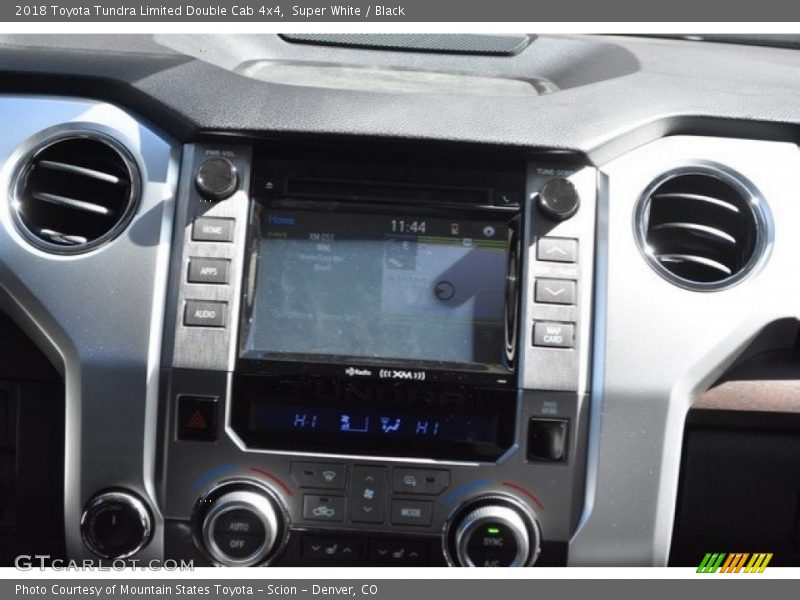 Super White / Black 2018 Toyota Tundra Limited Double Cab 4x4