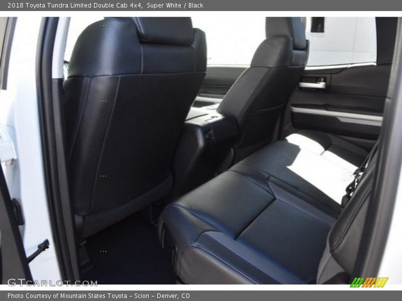 Super White / Black 2018 Toyota Tundra Limited Double Cab 4x4