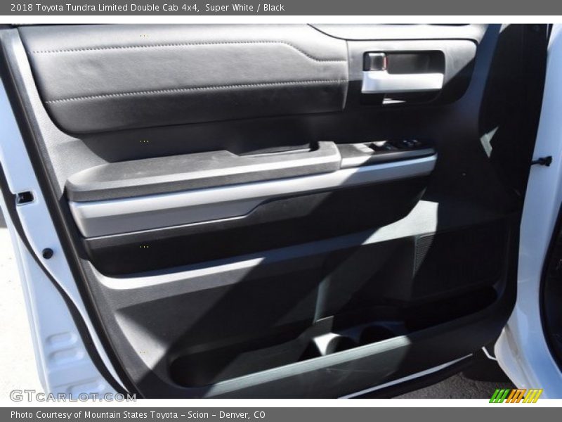 Super White / Black 2018 Toyota Tundra Limited Double Cab 4x4