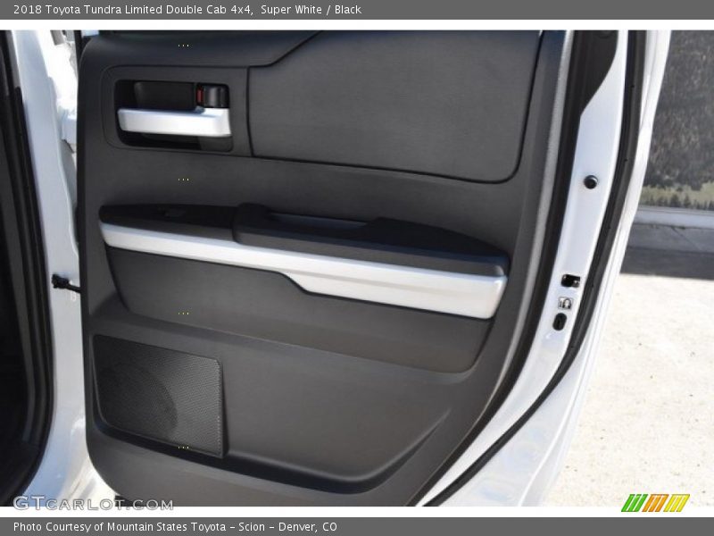 Super White / Black 2018 Toyota Tundra Limited Double Cab 4x4