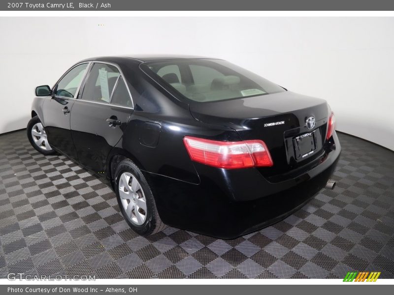 Black / Ash 2007 Toyota Camry LE