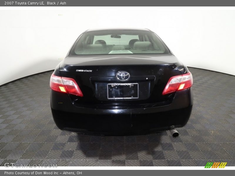 Black / Ash 2007 Toyota Camry LE