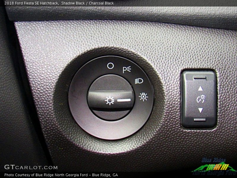 Shadow Black / Charcoal Black 2018 Ford Fiesta SE Hatchback