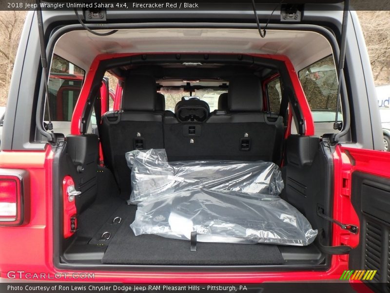 Firecracker Red / Black 2018 Jeep Wrangler Unlimited Sahara 4x4