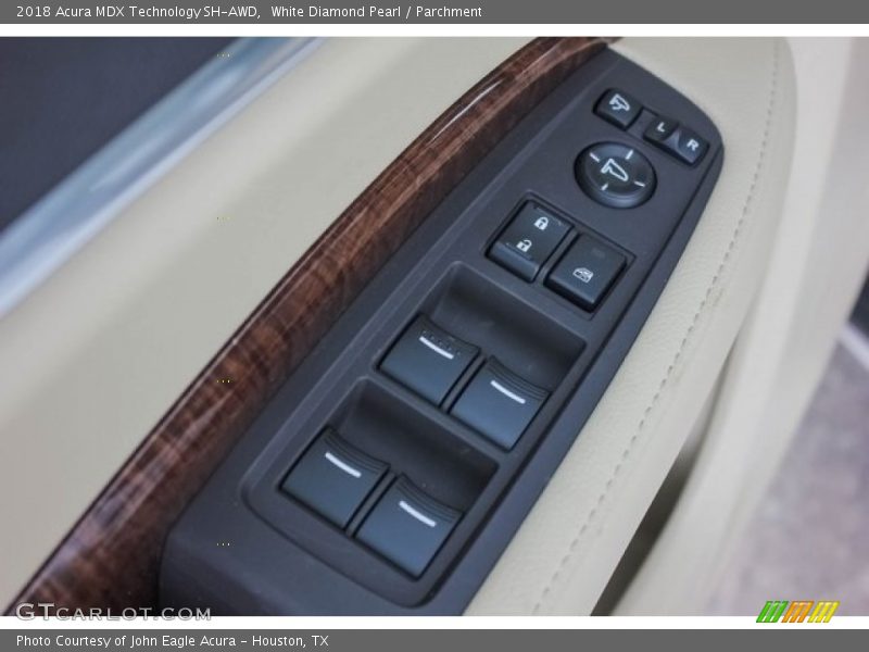 White Diamond Pearl / Parchment 2018 Acura MDX Technology SH-AWD