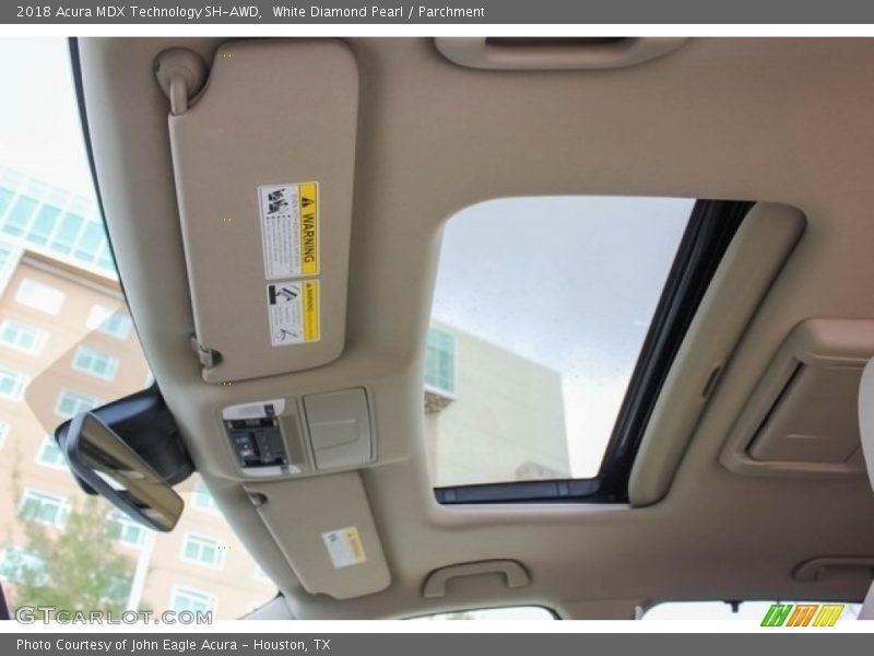White Diamond Pearl / Parchment 2018 Acura MDX Technology SH-AWD