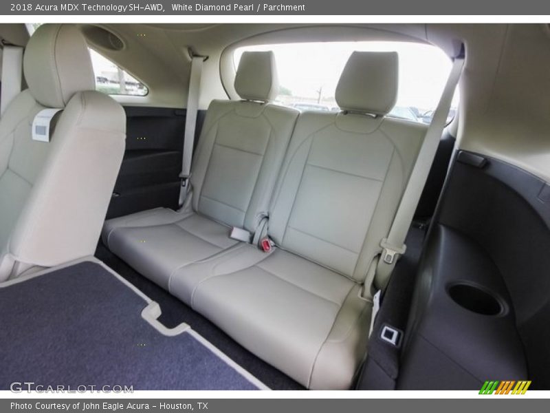 White Diamond Pearl / Parchment 2018 Acura MDX Technology SH-AWD