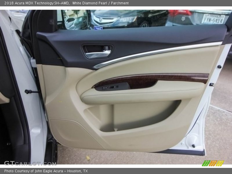 White Diamond Pearl / Parchment 2018 Acura MDX Technology SH-AWD