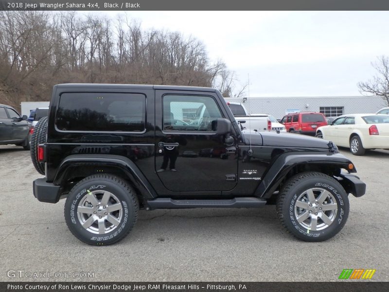 Black / Black 2018 Jeep Wrangler Sahara 4x4